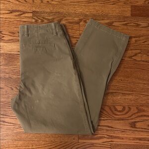 DOCKERS Khaki Chinos with Straight Leg Cut and Cotton Fabric